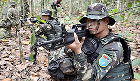 �������ݲ��ӽ��л������