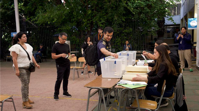 智利舉行總統和議會選舉
