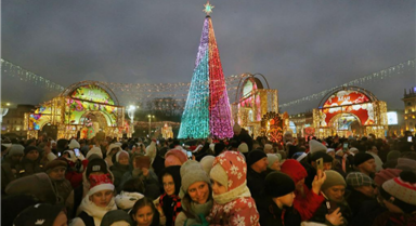 白俄罗斯新年树点亮