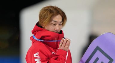 远观·冬奥摄影记者眼里的苏翊鸣