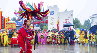 安徽池州：傩戏闹新春