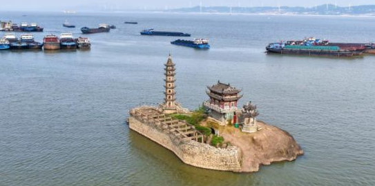 持續降雨致鄱陽湖水位走高